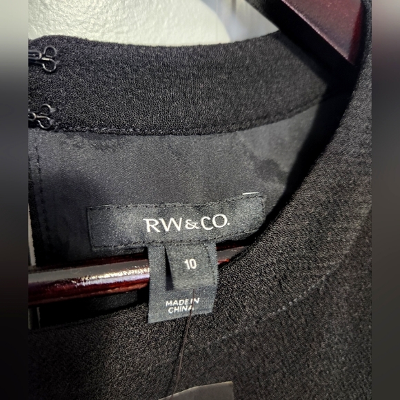 NWT RW&Co Dress (black, sz 10) - Picture 4 of 7